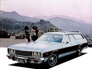 Dodge Coronet Station Wagon 1974 года